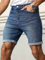 Men’s summer denim shorts, with a blue retro texture. The style is simple, casual, and street-style.