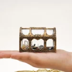 Vintage Transparent Pirate Treasure Storage Box Organizer Earrings Crystal Gem Jewelry Trinket Women Jewelry Display Travel Case - Image 3