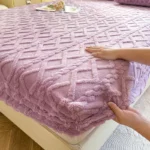 1pc Winter Warm Bed Sheet with Elastic Band Single/Queen/King Mattress Cover Thick Coral Fleece Fluffy Fitted Bed Sheets for Bed