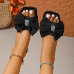 2025 Summer New Women's Bow Design Fashionable and Comfortable Casual Slippers Outdoor Non slip and Wear resistant Flat Sandals - Image 5