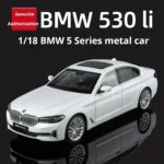 Officially authorized BMW 560 18 Scale Diecast car Model Toy with Sound &Light Pull Back Boys Gift collectible ornaments
