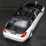 1/32 Mercedes Benz Maybach S650 Luxury Car Alloy Metal Diecast Model Car car central control ornaments Collect car models gifts - Image 2