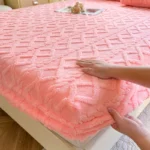 1pc Winter Warm Bed Sheet with Elastic Band Single/Queen/King Mattress Cover Thick Coral Fleece Fluffy Fitted Bed Sheets for Bed