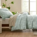 Queen Comforter Set – Sage Green Bed Set 3 Pieces Cute Floral Bedding with Soft Reversible Botanical Flowers Comforter and 2 Pi