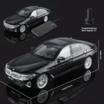 Officially authorized BMW 560 18 Scale Diecast car Model Toy with Sound &Light Pull Back Boys Gift collectible ornaments