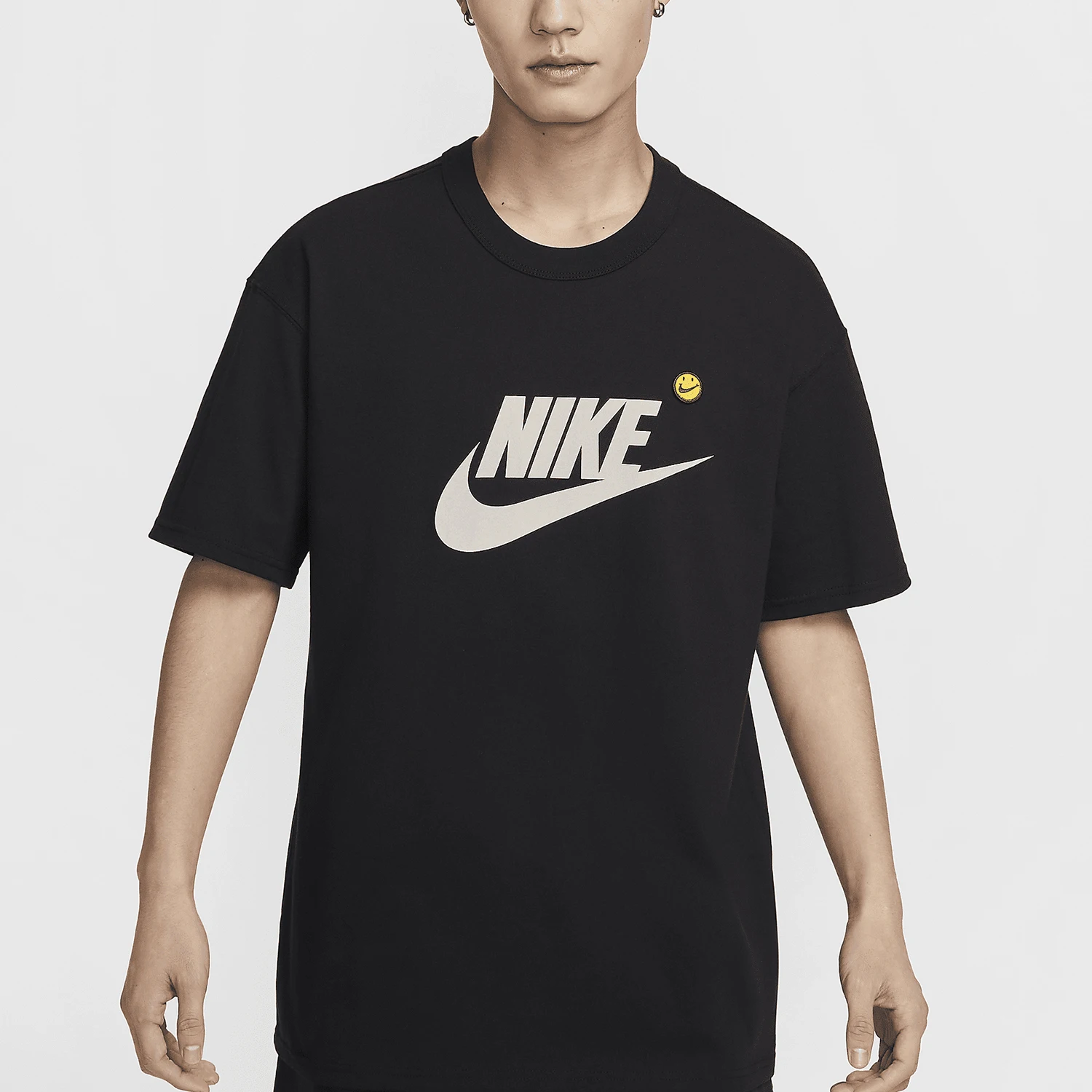 S2e6d9e4abe89458e9aaf166e10f79dd4I.webp Nike Official Genuine Sportswear Men's Sport Simple Fashion Short Sleeve T-shirt HJ3959-010 - Image 1