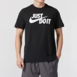 Nike Men's Tee Just Do It Swoosh Short-Sleeved Comfortable, Breathable and Trendy T-Shirt