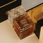 Khamrah - Vanilla, Warm Spicy, Amber, Cinnamon - Eau de Parfum Long-Lasting Fragrance for Unisex, 3.40 Ounce / 100 ml - Image 4