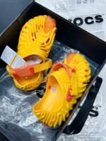 Unisex Sculpted Comfort Clogs with Adjustable Heel Strap